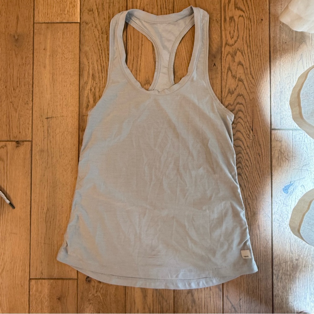 Vuori Lux performance Racerback Tank Top - Picture 4 of 7